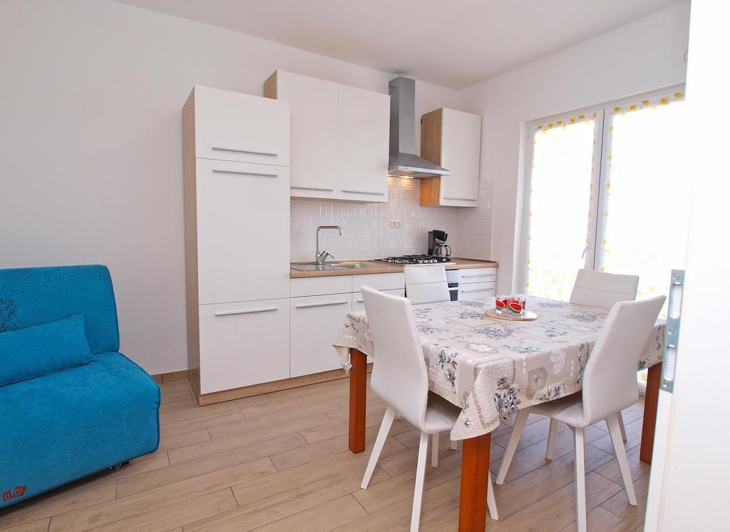 Apartments Nadija 1366 Pula Luaran gambar