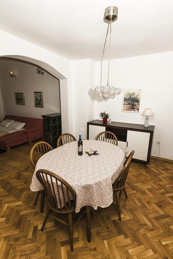 Apartments Nadija 1366 Pula Luaran gambar